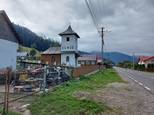 Biserica veche - Cimitir